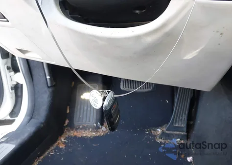 2015 Kia K900 Luxury from USA, damaged, VIN KNALW4D45F6019582